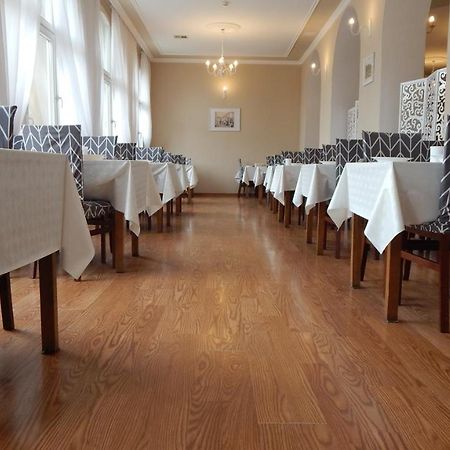 Dom Zdrojowy Hotel Świeradów-Zdrój Buitenkant foto