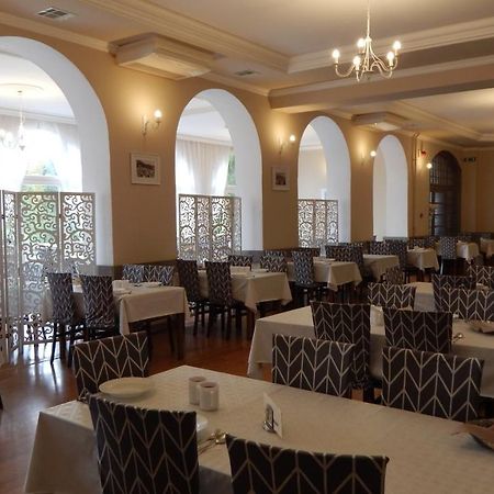 Dom Zdrojowy Hotel Świeradów-Zdrój Buitenkant foto