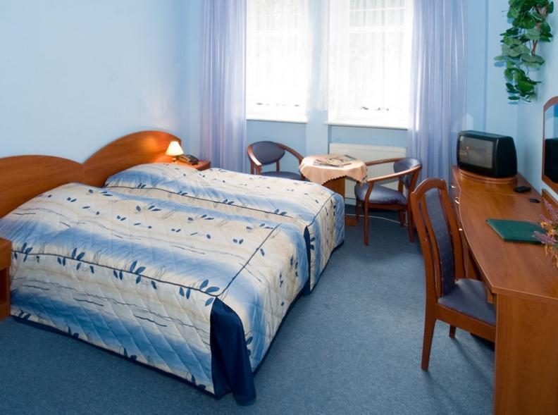 Dom Zdrojowy Hotel Świeradów-Zdrój Kamer foto